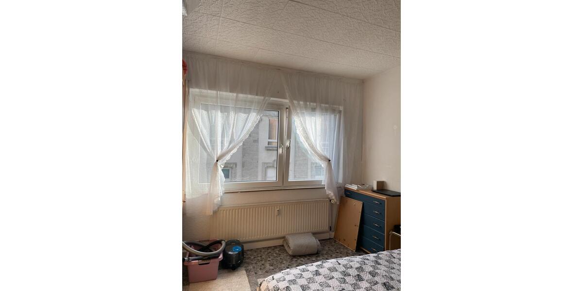 Etagenwohnung Solingen - 1 Zimmer, 50 m&sup2;, 490&euro; | Angebot:24832788