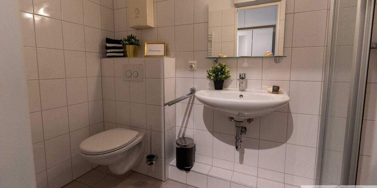 Etagenwohnung Neuss Innenstadt - 2 Zimmer, 43 m&sup2;, 590&euro; | Angebot:24917763
