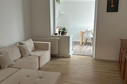 Wohnung Düsseldorf Heerdt - 2 Zimmer, 55 m&sup2;, 995&euro; | Angebot:27618462