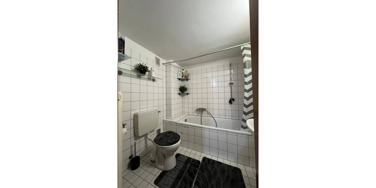 Etagenwohnung Köln / Höhenberg Höhenberg - 3 Zimmer, 77 m&sup2;, 199.000&euro; | Angebot:25672121