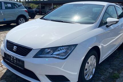 Seat Leon 112.100 km 8.800 &euro; Köln 50677