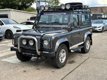 Land Rover Defender 95.500 km 26.990 &euro; Köln 51105