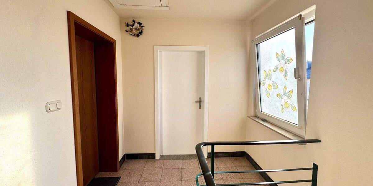 Etagenwohnung Leverkusen Quettingen - 4 Zimmer, 66 m&sup2;, 173.000&euro; | Angebot:23851928