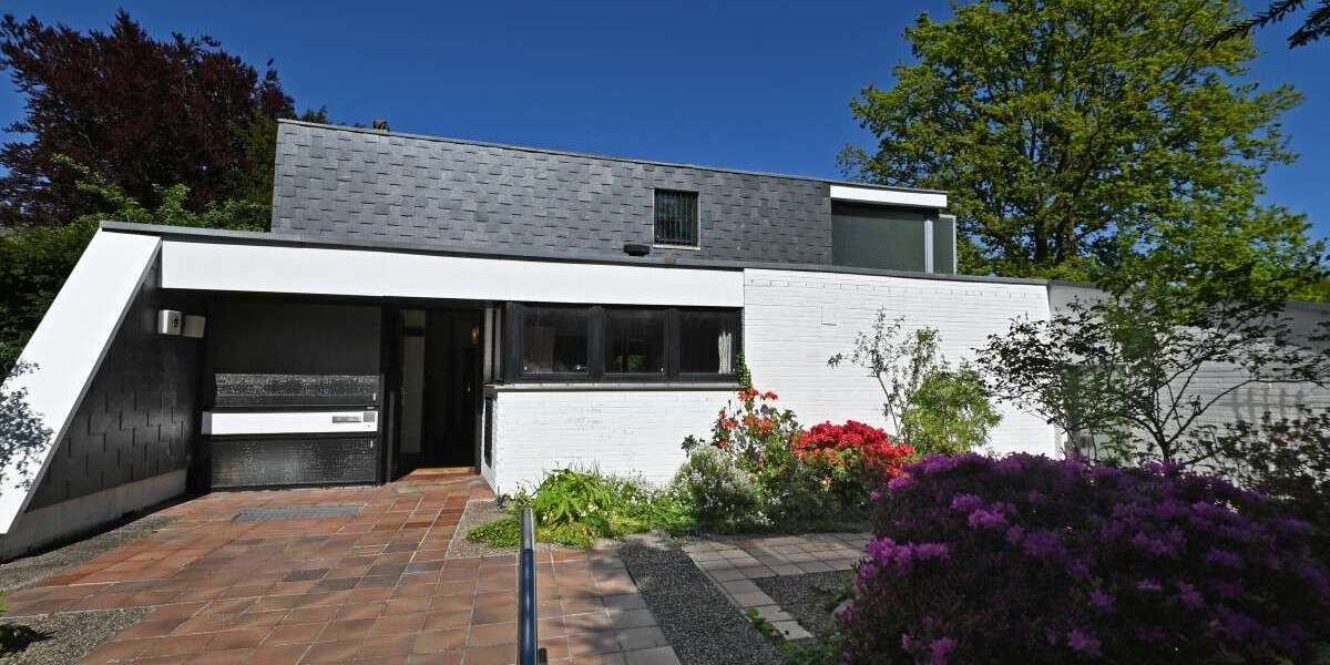 Einfamilienhaus Essen Stadtbezirk II - 7 Zimmer, 275 m&sup2;, 940.000&euro; | Angebot:26508140