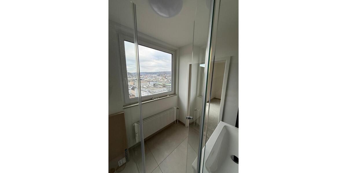 Etagenwohnung Wuppertal Dönberg - 3.5 Zimmer, 150 m&sup2;, 2.200&euro; | Angebot:24335717