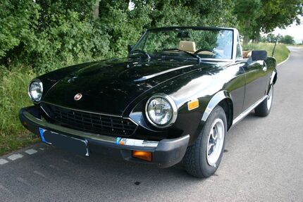 Fiat 124 Spider
