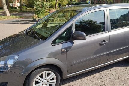 Opel Zafira 188.000 km 2.800 &euro; Düsseldorf 40595
