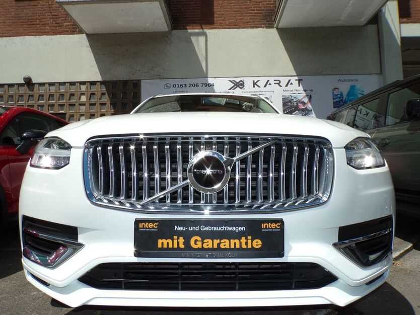 Volvo XC90 129.871 km 38.700 € Köln 51069