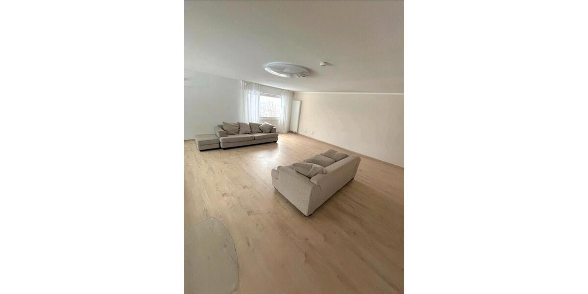 Einfamilienhaus Wuppertal Gemarkung Langerfeld - 6 Zimmer, 180 m&sup2;, 2.200&euro; | Angebot:24837657