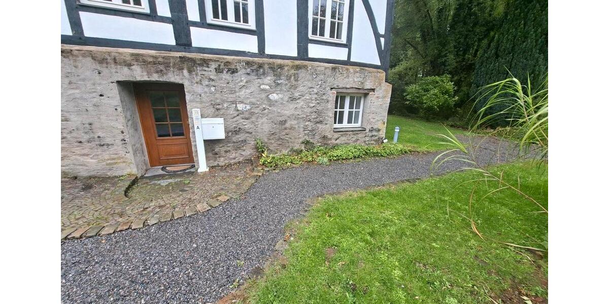 Maisonettenwohnung Mettmann - 5 Zimmer, 160 m&sup2;, 1.600&euro; | Angebot:27586661