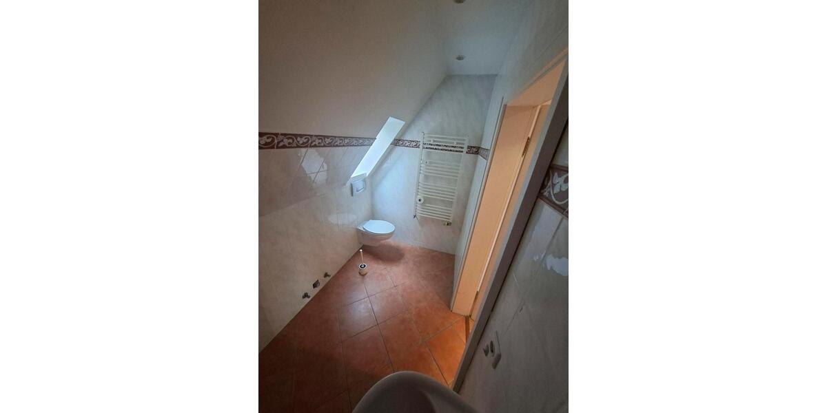 Maisonettenwohnung Mettmann - 5 Zimmer, 160 m&sup2;, 1.600&euro; | Angebot:27586661