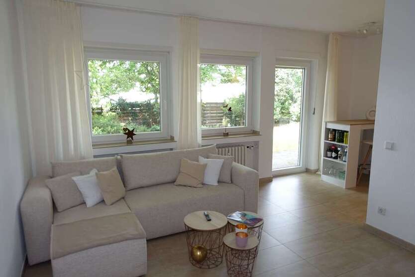Wohnung zum Mieten in Düsseldorf 420 € 34 m²