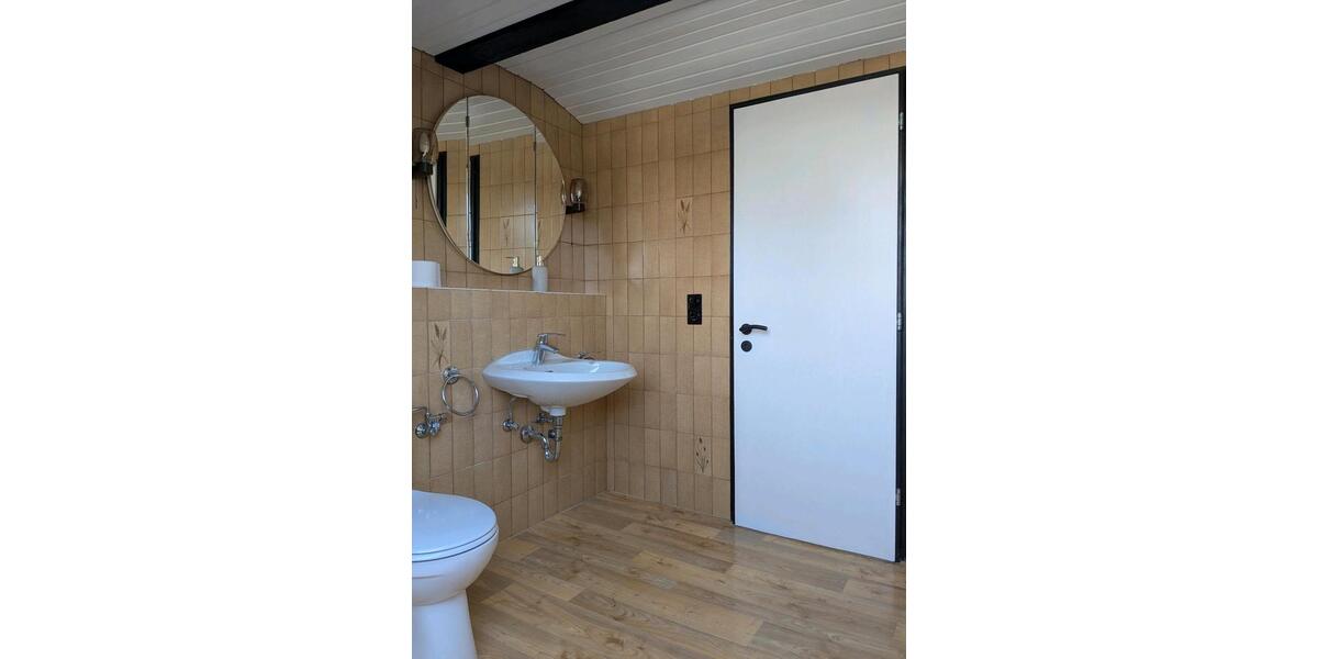 Dachgeschoßwohnung Hückeswagen - 2.5 Zimmer, 70 m&sup2;, 510&euro; | Angebot:25532959