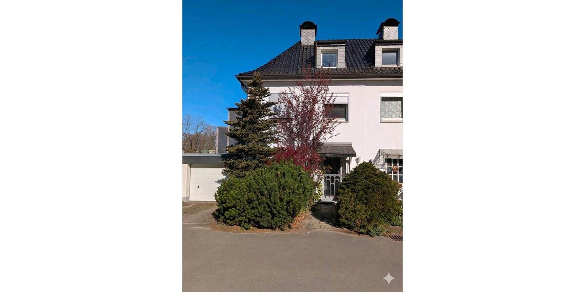 Doppelhaushälfte Remscheid - 4 Zimmer, 100 m&sup2;, 1.370&euro; | Angebot:26061142