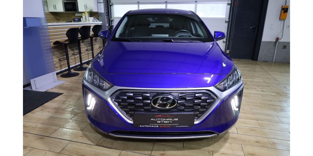 Hyundai IONIQ 29.000 km 17.900 &euro; Wuppertal 42327