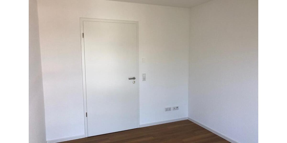 Etagenwohnung Radevormwald - 3 Zimmer, 81 m&sup2;, 810&euro; | Angebot:25960291