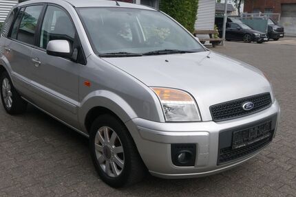 Ford Fusion 179.000 km 1.390 &euro; Düsseldorf 40233