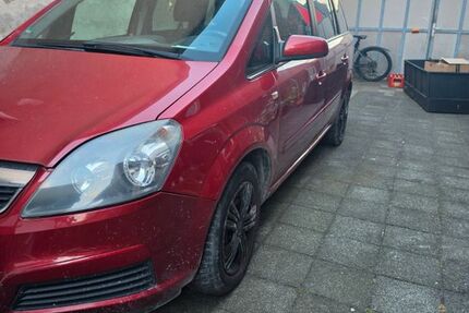 Opel Zafira 230.000 km 900 &euro; DORMAGEN 41541
