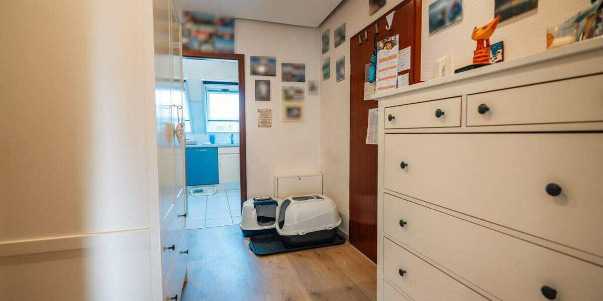 Etagenwohnung Velbert Nierenhof - 2 Zimmer, 74 m&sup2;, 189.000&euro; | Angebot:23954356