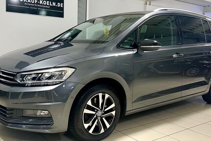 VW Touran 116.550 km 21.990 &euro; Köln 51067