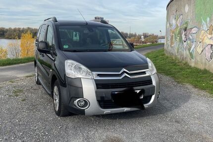 Citroen Berlingo 114.000 km 7.500 € Düsseldorf 40227