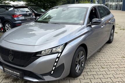 Peugeot 308 45.500 km 26.890 € Gummersbach 51645