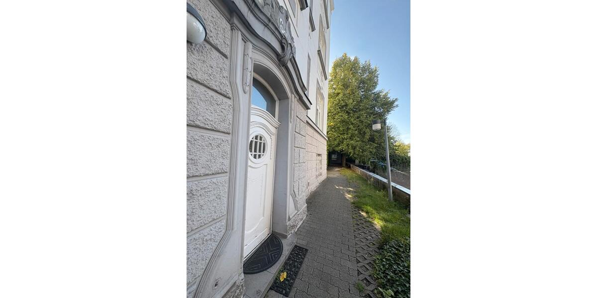 Etagenwohnung Solingen Aufderhöhe - 2 Zimmer, 79 m&sup2;, 900&euro; | Angebot:24896153