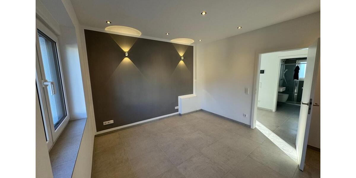 Maisonettenwohnung Wuppertal Gemarkung Ronsdorf - 4 Zimmer, 120 m&sup2;, 1.560&euro; | Angebot:24397749