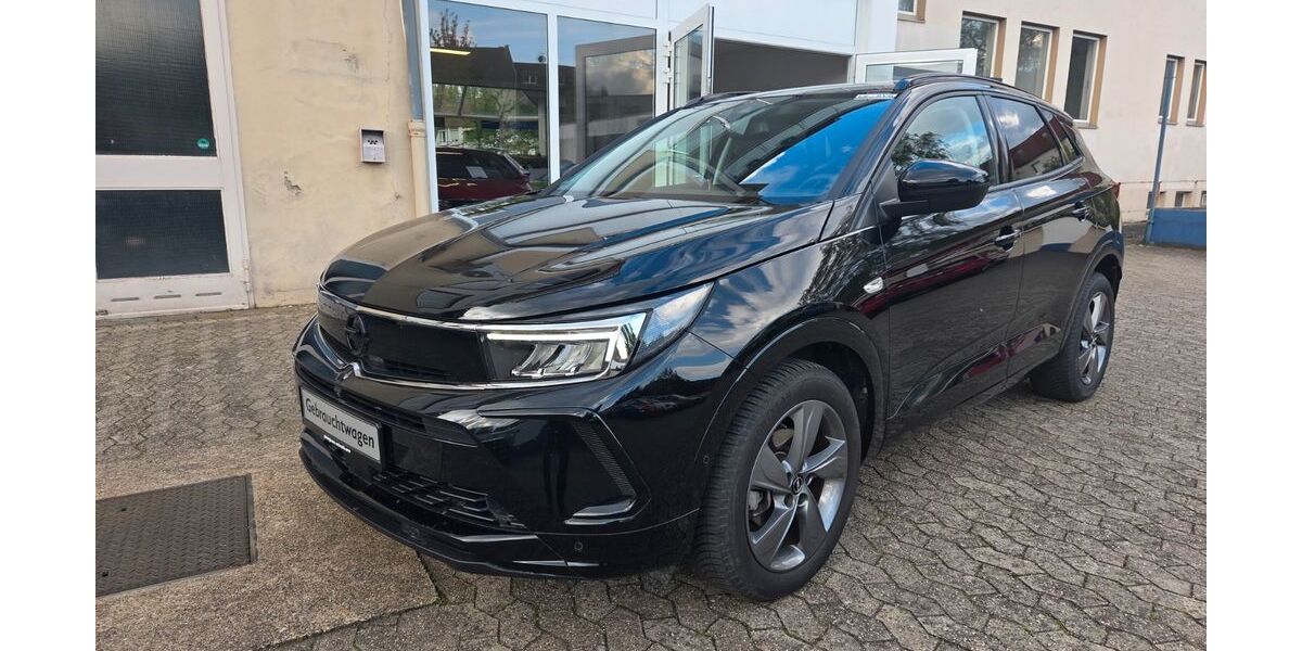 Opel Grandland (X) 18.400 km 21.990 &euro; Erkrath 40699