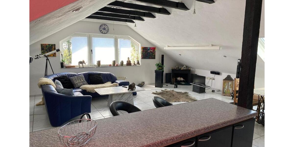 Dachgeschoßwohnung Velbert Velbert-Mitte - 3.5 Zimmer, 100 m&sup2;, 1.000&euro; | Angebot:24606645