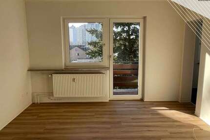 Wohnung Köln Porz - 3 Zimmer, 64 m&sup2;, 640&euro; | Angebot:26003158