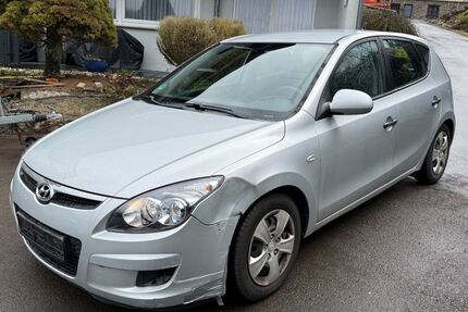 Hyundai i30 230.000 km 750 &euro; Wipperfürth 51688