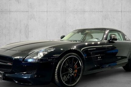 Mercedes SLS AMG