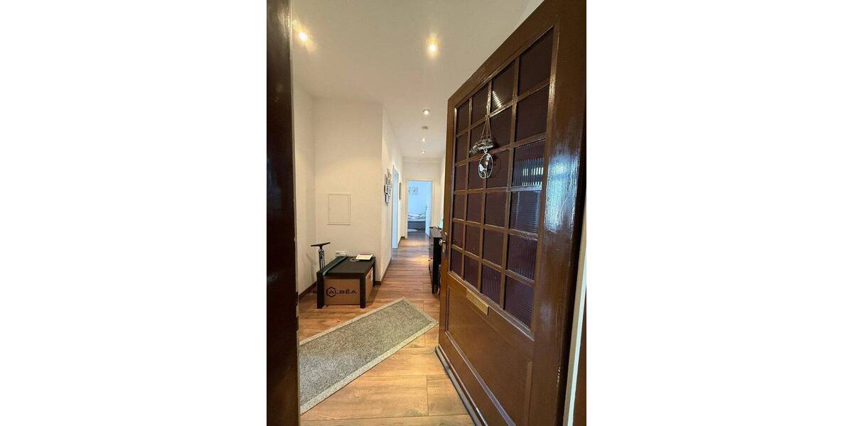 Etagenwohnung Hilden - 3 Zimmer, 83 m&sup2;, 1.050&euro; | Angebot:26879234