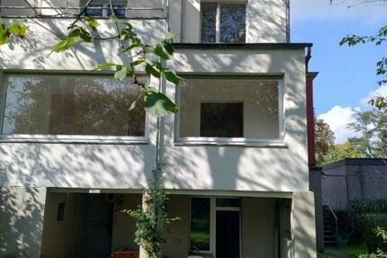 Erdgeschoßwohnung mit Gartennutzung und Souterrainraum direkt am Klettenbergpark - Wohnung Köln Klettenberg | Angebot:27519716