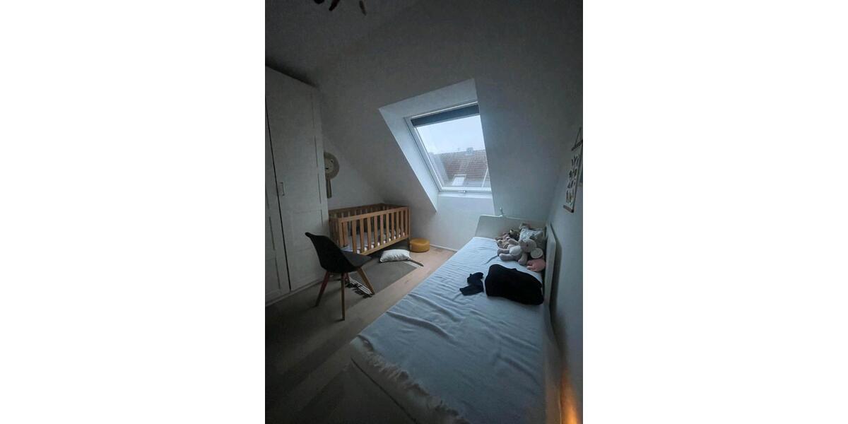 Dachgeschoßwohnung Köln Kalk - 3.5 Zimmer, 104 m&sup2;, 649.000&euro; | Angebot:26730630