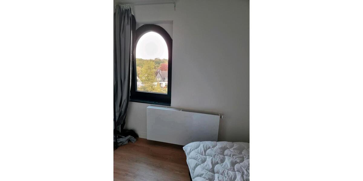 Dachgeschoßwohnung Düsseldorf Stadtbezirk 7 - 2 Zimmer, 39 m&sup2;, 730&euro; | Angebot:25934351