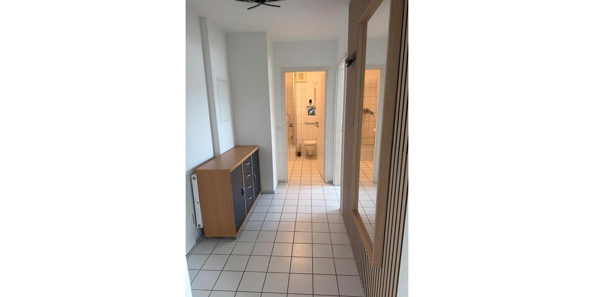 Dachgeschoßwohnung Leverkusen Schlebusch - 2 Zimmer, 34 m&sup2;, 850&euro; | Angebot:26597844