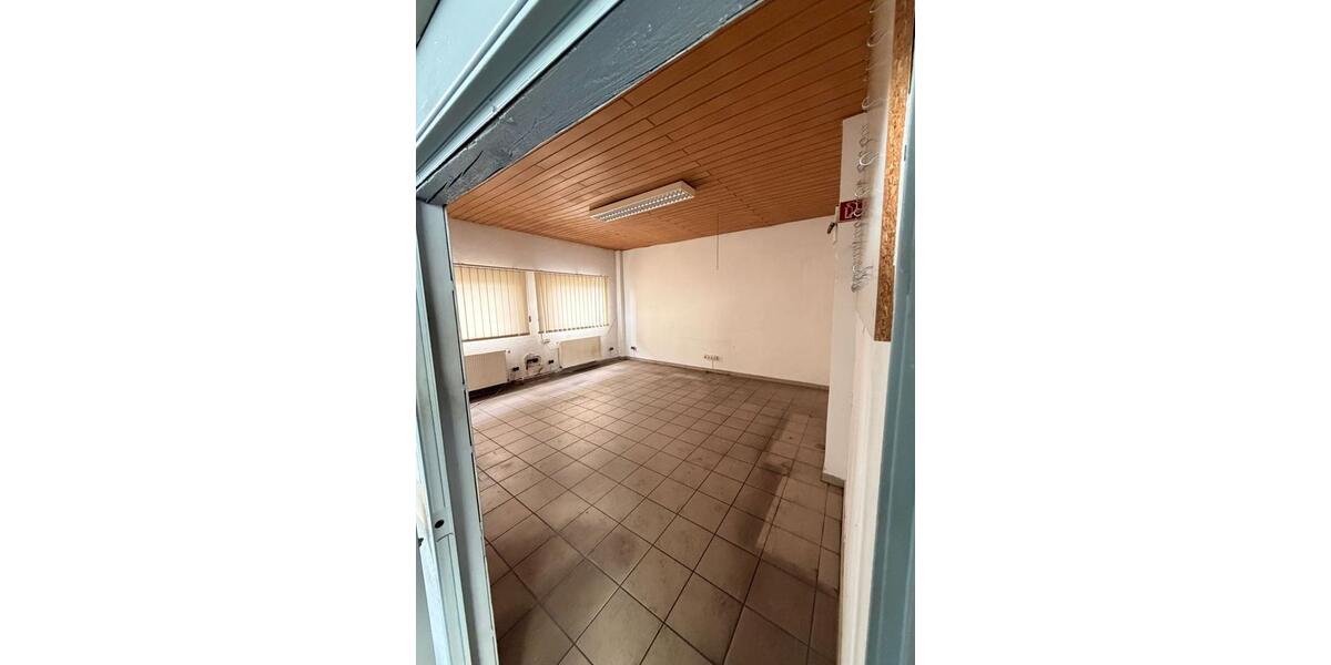 Gewerbeobjekt Remscheid Lüttringhausen - 3.100&euro; | Angebot:25908977