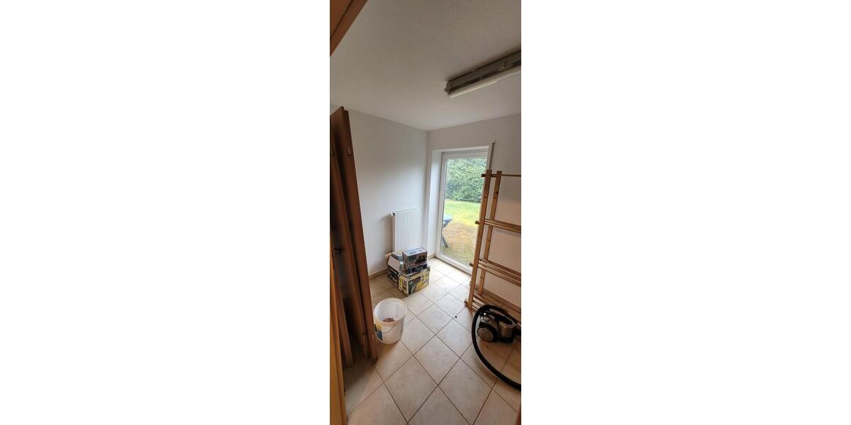 Etagenwohnung Lindlar - 5 Zimmer, 106 m&sup2;, 980&euro; | Angebot:25960379