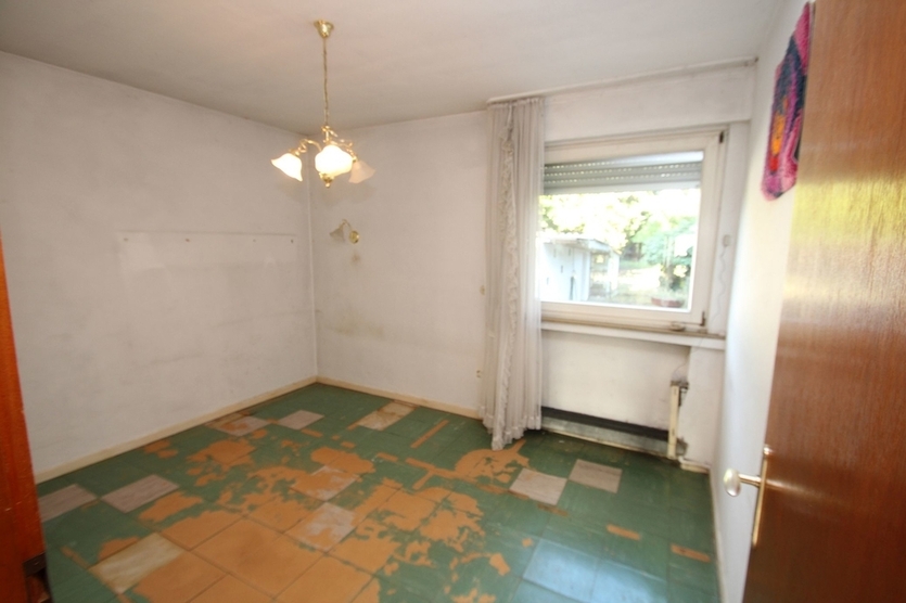 Mit 3D: Ein- bis Zweifamilienhaus in Köln-Wahnheide mit zusätzlichem Grundstück!