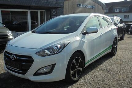 Hyundai i30 63.000 km 8.990 &euro; Radevormwald 42477