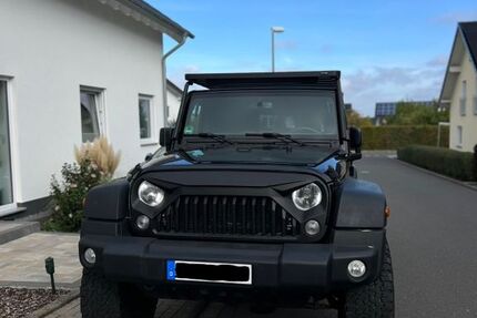 Jeep Wrangler 131.000 km 33.600 &euro; Köln 50858