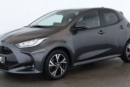 Toyota Yaris 18.300 km 21.984 &euro; Neuss 41464