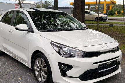 Kia Rio 230.000 km 6.999 &euro; Köln 51107