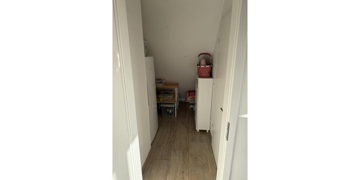 Maisonettenwohnung Solingen Wald - 5 Zimmer, 135 m&sup2;, 1.720&euro; | Angebot:25408715