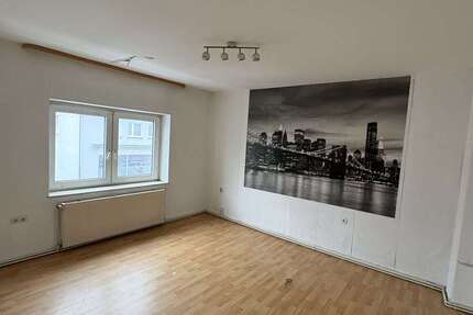 Wohnung Remscheid - 2 Zimmer, 63 m&sup2;, 370&euro; | Angebot:24962478