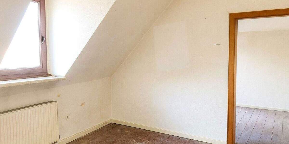 Mehrfamilienhaus, Wohnhaus Velbert Neviges - 1 Zimmer, 228 m&sup2;, 250.000&euro; | Angebot:24670181