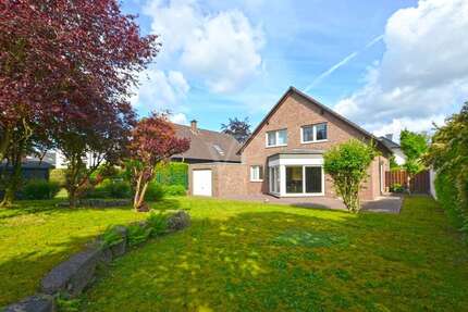 Haus Langenfeld - 5 Zimmer, 151 m&sup2;, 695.000&euro; | Angebot:27654993