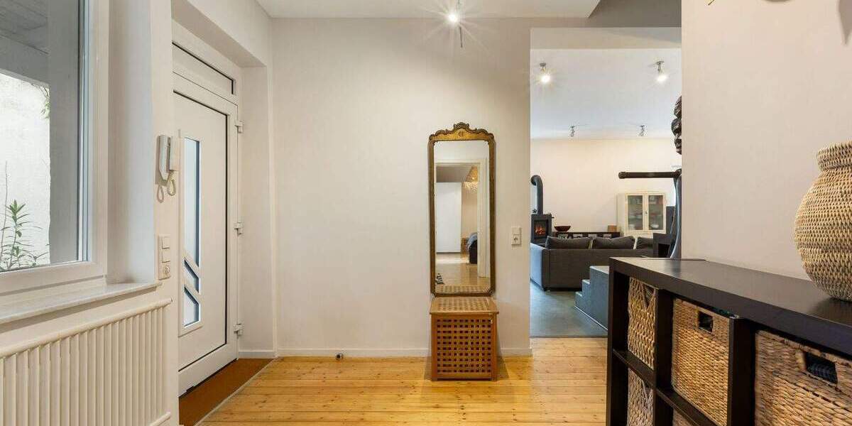 Etagenwohnung Düsseldorf Derendorf - 3 Zimmer, 138 m&sup2;, 995.000&euro; | Angebot:25998793